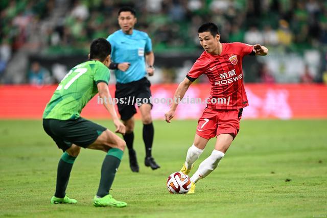 上港守门员神勇，帮助球队继续领跑